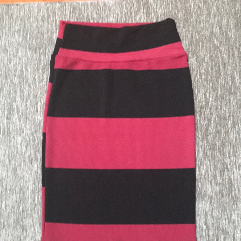 LulaRoe Cassie Skirt